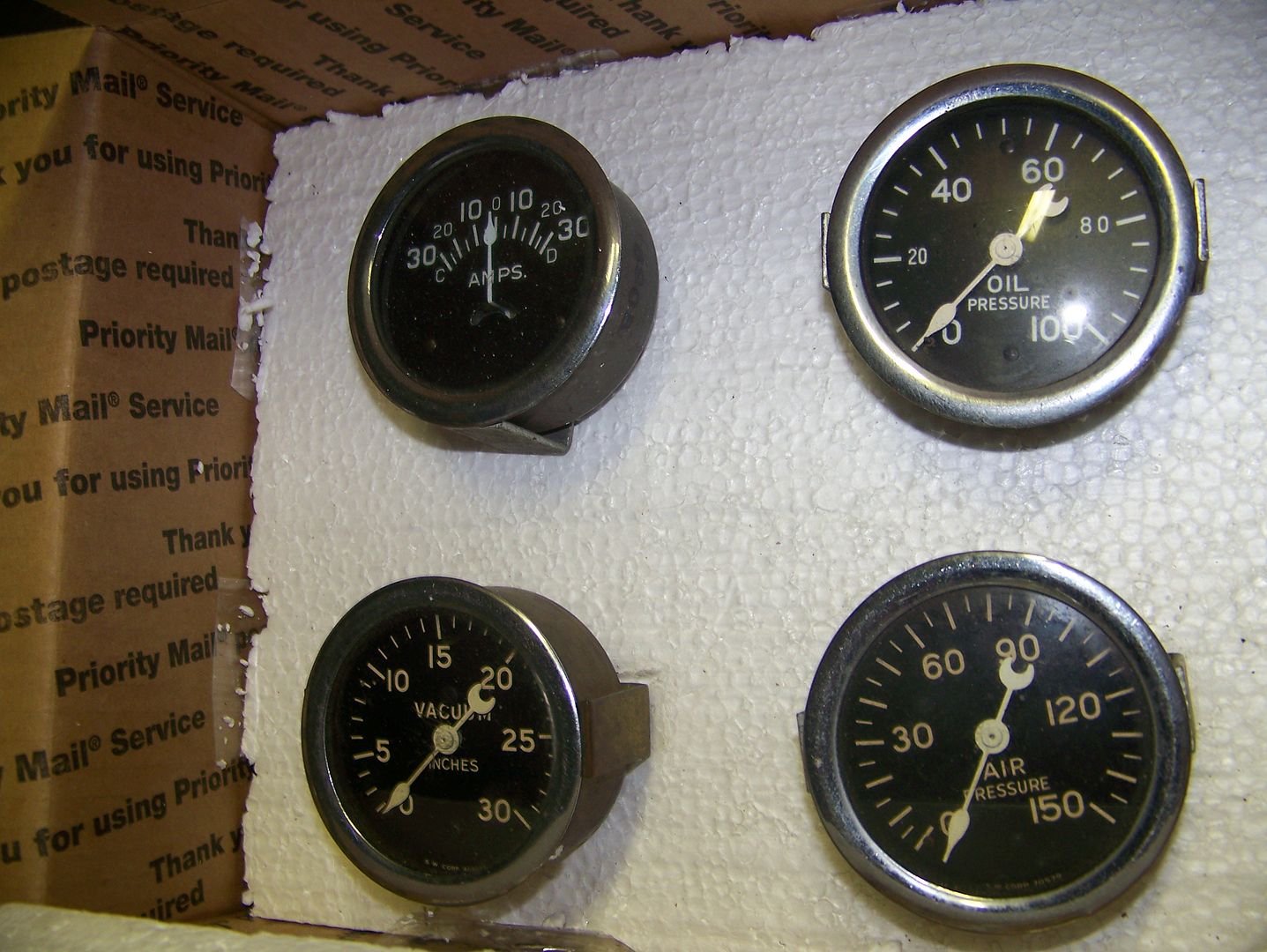 Stewart Warner Gauges, 25/8" The H.A.M.B.